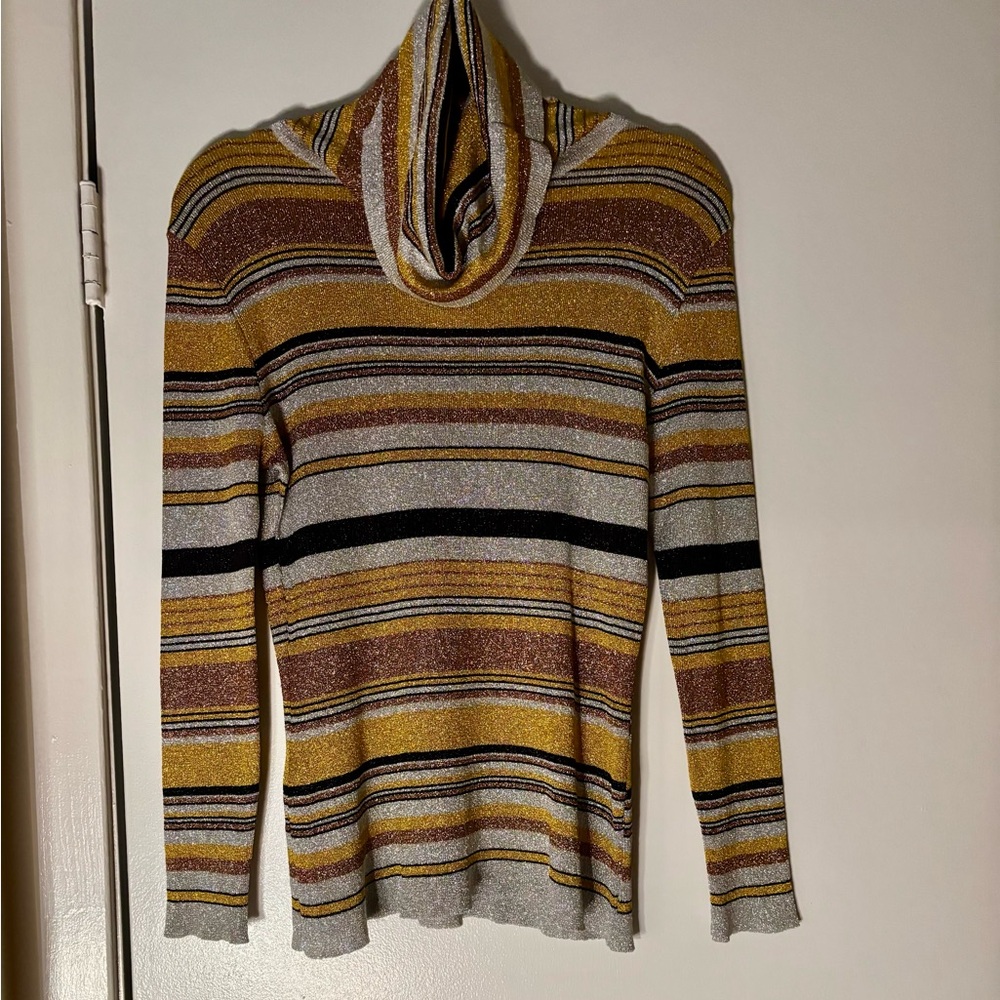 Vintage Lady Fantastik Metallic 70s Turtleneck